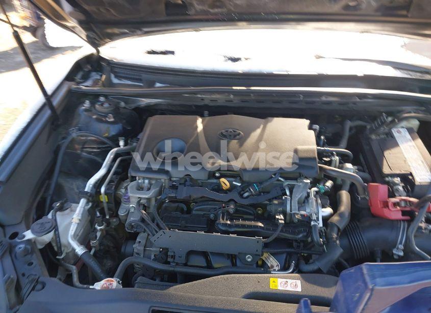 Photo 10 of 2018 Toyota Camry XSE (VIN 4T1B61HKXJU120879)