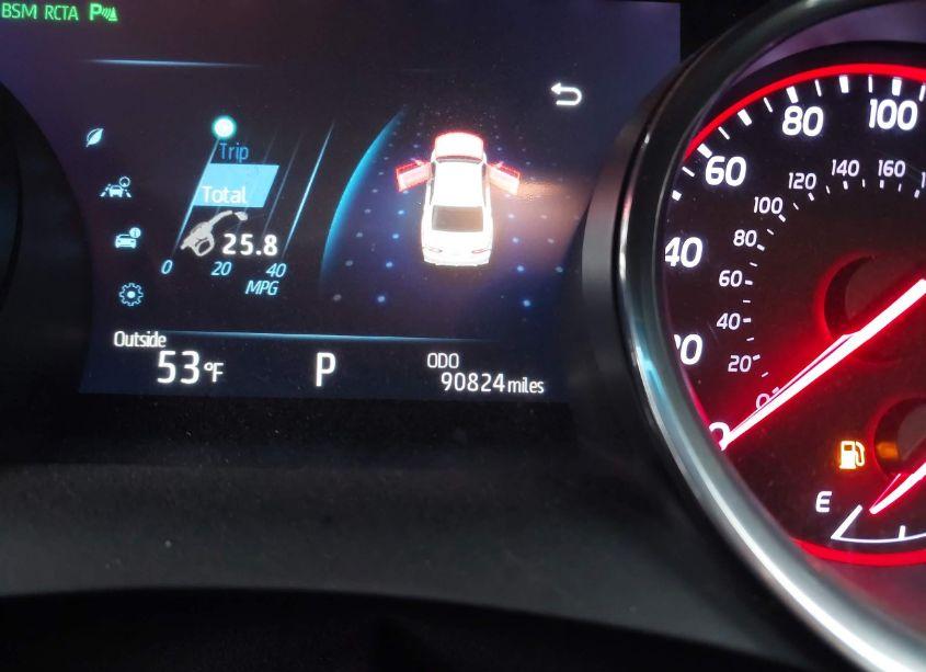 Photo 15 of 2018 Toyota Camry XSE (VIN 4T1B61HKXJU127671)