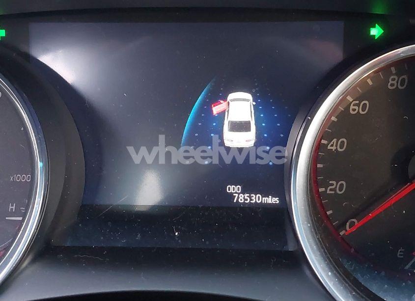 Photo 15 of 2018 Toyota Camry XSE (VIN 4T1B61HKXJU159066)