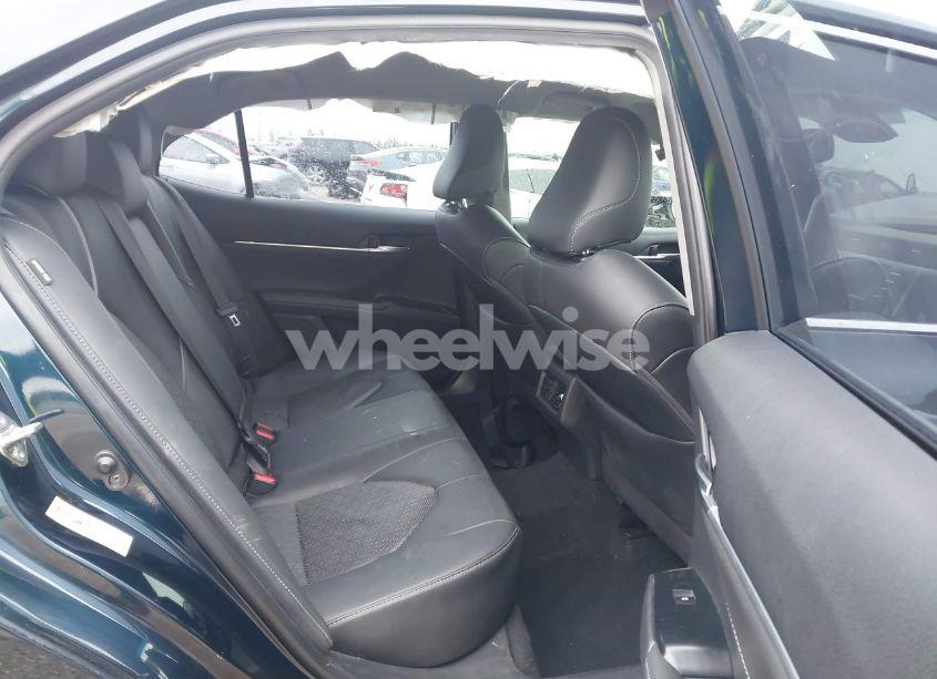 Photo 8 of 2018 Toyota Camry XSE (VIN 4T1B61HKXJU552694)