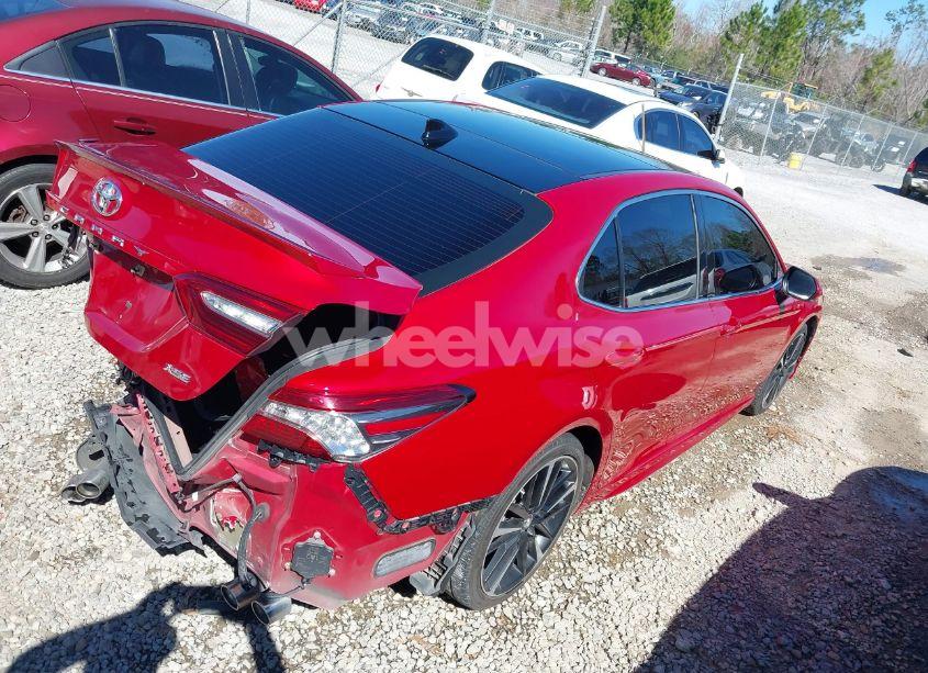 Photo 4 of 2019 Toyota Camry XSE (VIN 4T1B61HKXKU164558)