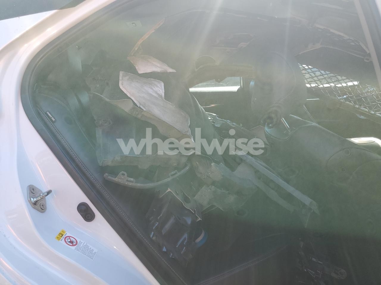 Photo 10 of 2019 TOYOTA CAMRY XSE (VIN 4T1B61HKXKU180453)