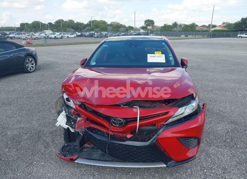 Photo 12 of 2019 Toyota Camry XSE (VIN 4T1B61HKXKU185345)