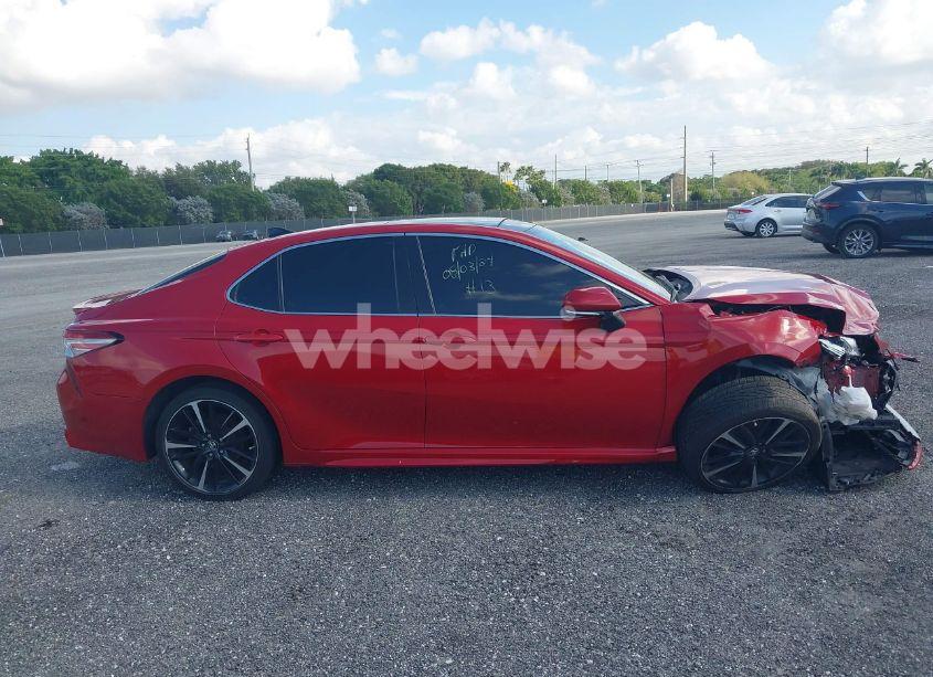 Photo 13 of 2019 Toyota Camry XSE (VIN 4T1B61HKXKU185345)