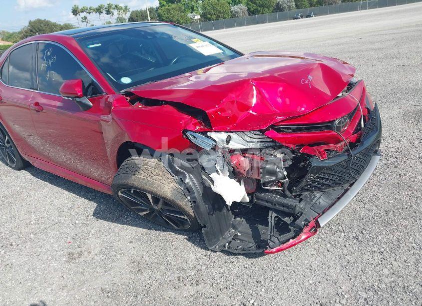 Photo 6 of 2019 Toyota Camry XSE (VIN 4T1B61HKXKU185345)