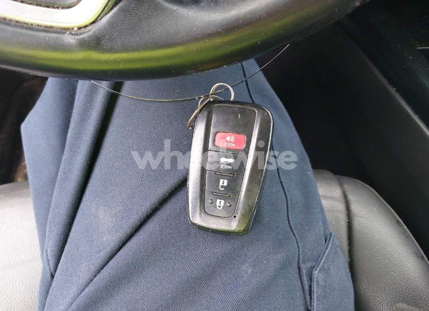 Photo 11 of 2019 Toyota Camry XSE (VIN 4T1B61HKXKU204721)