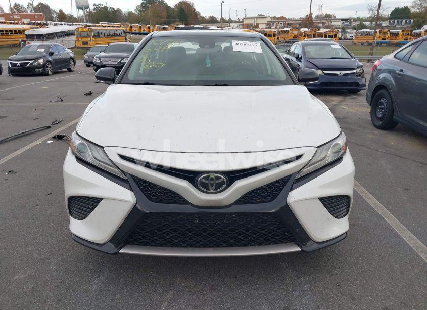 Photo 12 of 2019 Toyota Camry XSE (VIN 4T1B61HKXKU204721)