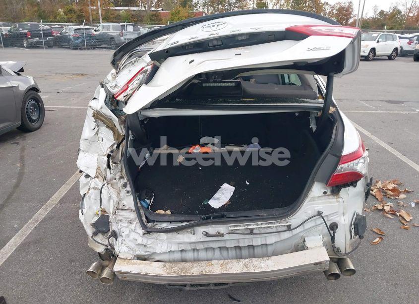 Photo 16 of 2019 Toyota Camry XSE (VIN 4T1B61HKXKU204721)