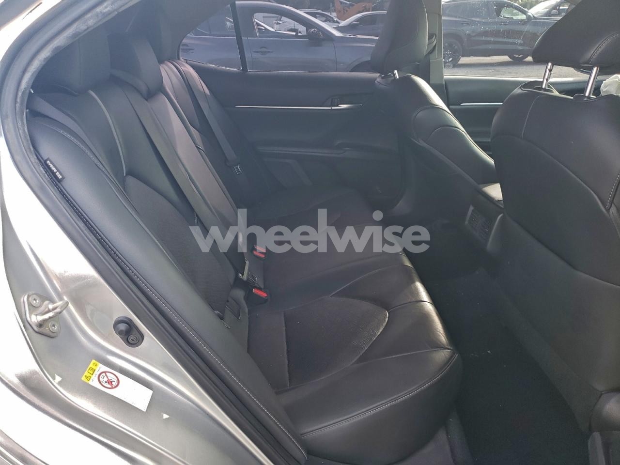 Photo 10 of 2019 TOYOTA CAMRY XSE (VIN 4T1B61HKXKU248024)