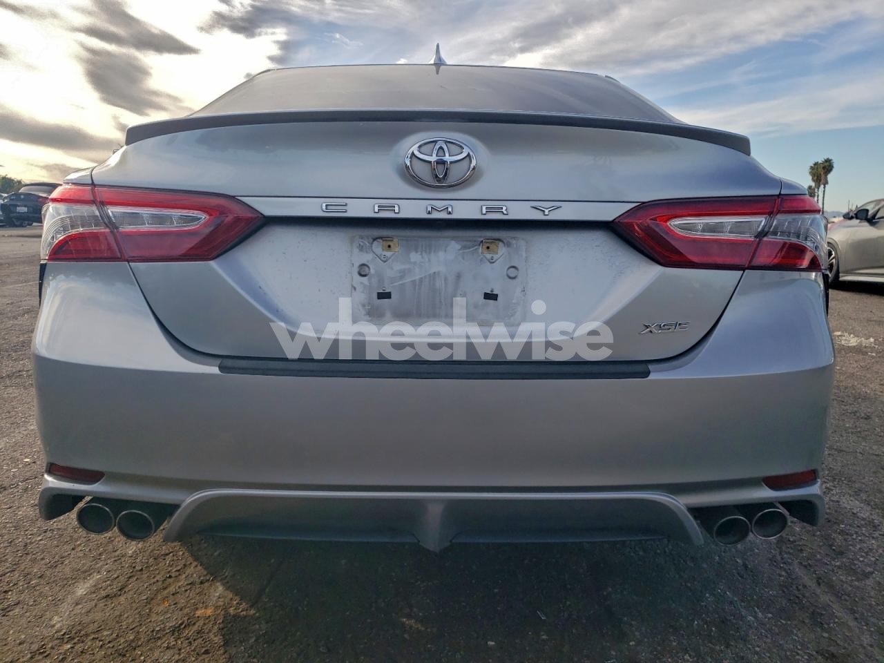 Photo 6 of 2019 TOYOTA CAMRY XSE (VIN 4T1B61HKXKU248024)