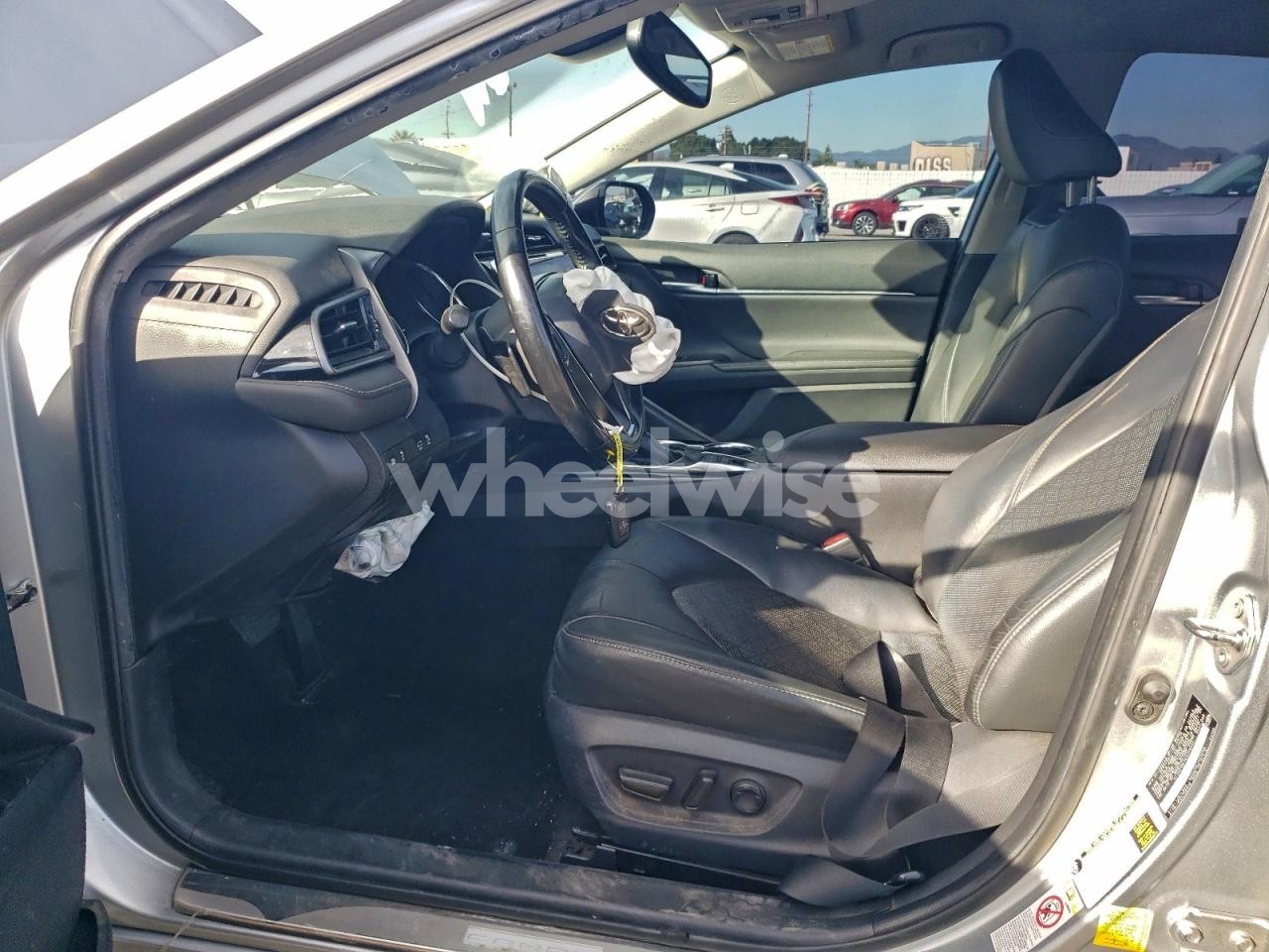 Photo 7 of 2019 TOYOTA CAMRY XSE (VIN 4T1B61HKXKU248024)