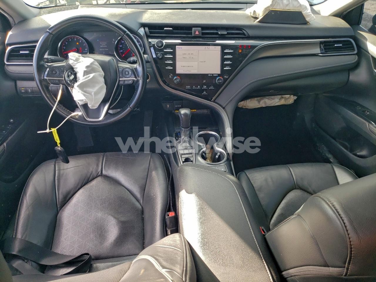Photo 8 of 2019 TOYOTA CAMRY XSE (VIN 4T1B61HKXKU248024)
