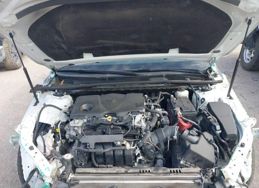 Photo 10 of 2019 Toyota Camry XSE (VIN 4T1B61HKXKU736776)