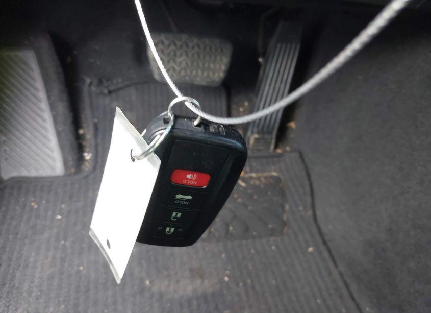 Photo 11 of 2019 Toyota Camry XSE (VIN 4T1B61HKXKU736776)