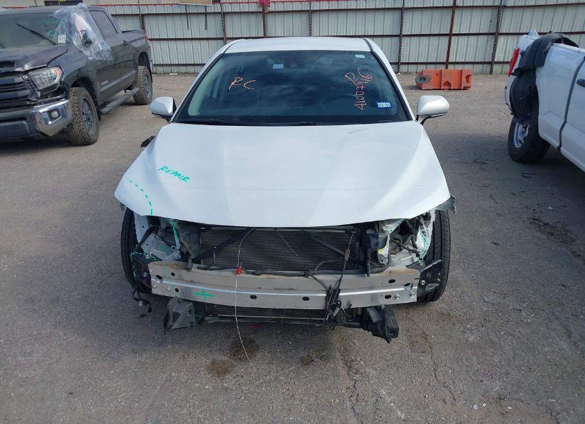 Photo 13 of 2019 Toyota Camry XSE (VIN 4T1B61HKXKU736776)