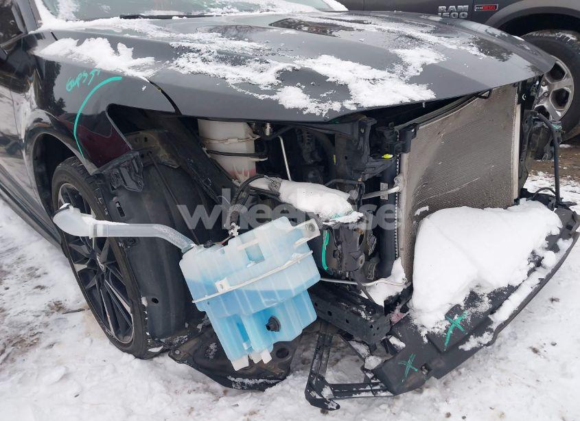 Photo 6 of 2019 Toyota Camry XSE (VIN 4T1B61HKXKU809239)