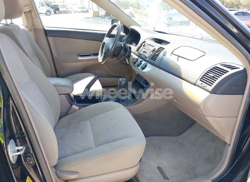 Photo 5 of 2006 Toyota Camry SE V6 (VIN 4T1BA30K26U090886)