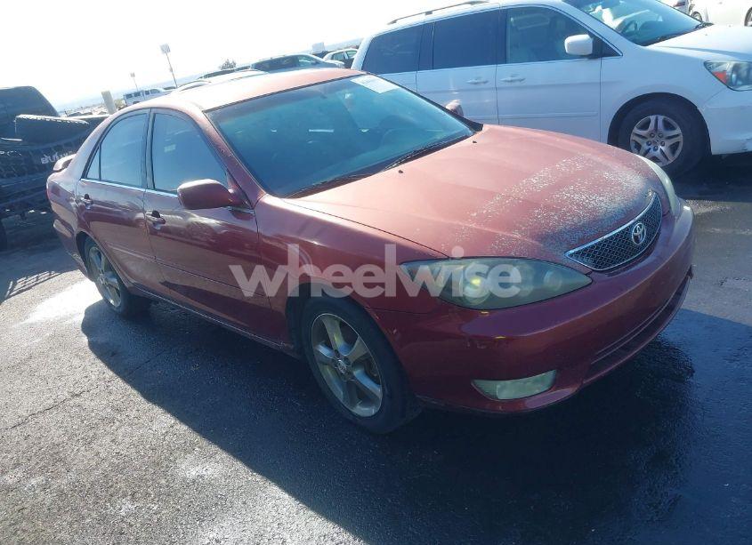 2005 Toyota Camry SE V6 (VIN 4T1BA30K85U506728) main photo