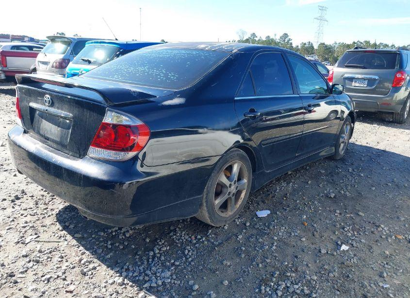 Photo 4 of 2005 Toyota Camry SE V6 (VIN 4T1BA30K85U509337)