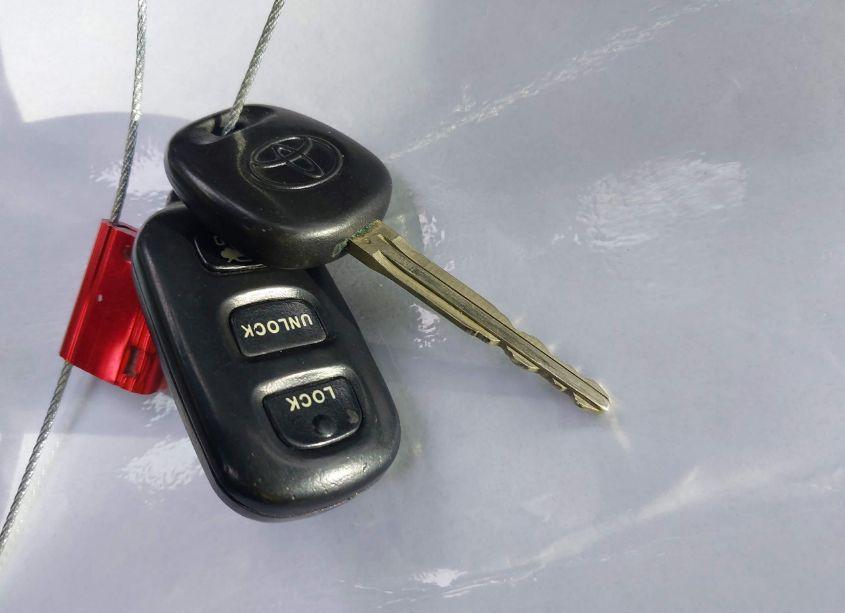 Photo 11 of 2004 Toyota Camry SE V6 (VIN 4T1BA30K94U502458)