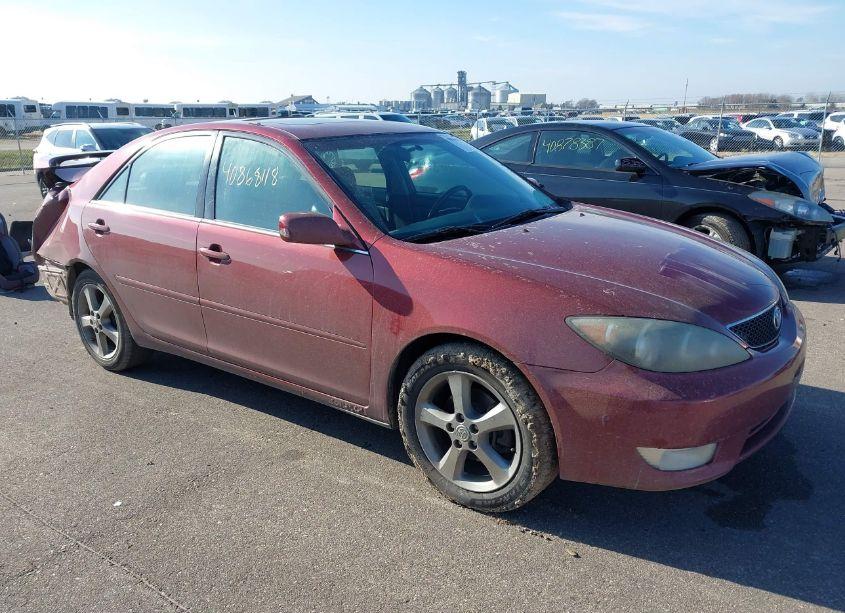 2005 Toyota Camry SE V6 (VIN 4T1BA30KX5U508707) main photo