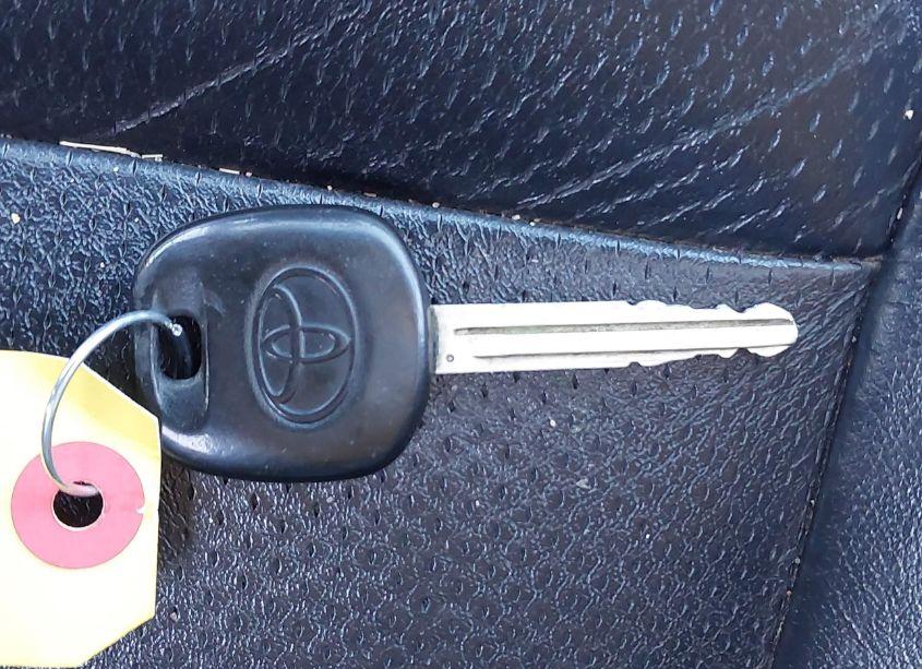 Photo 11 of 2005 Toyota Camry SE V6 (VIN 4T1BA30KX5U508707)