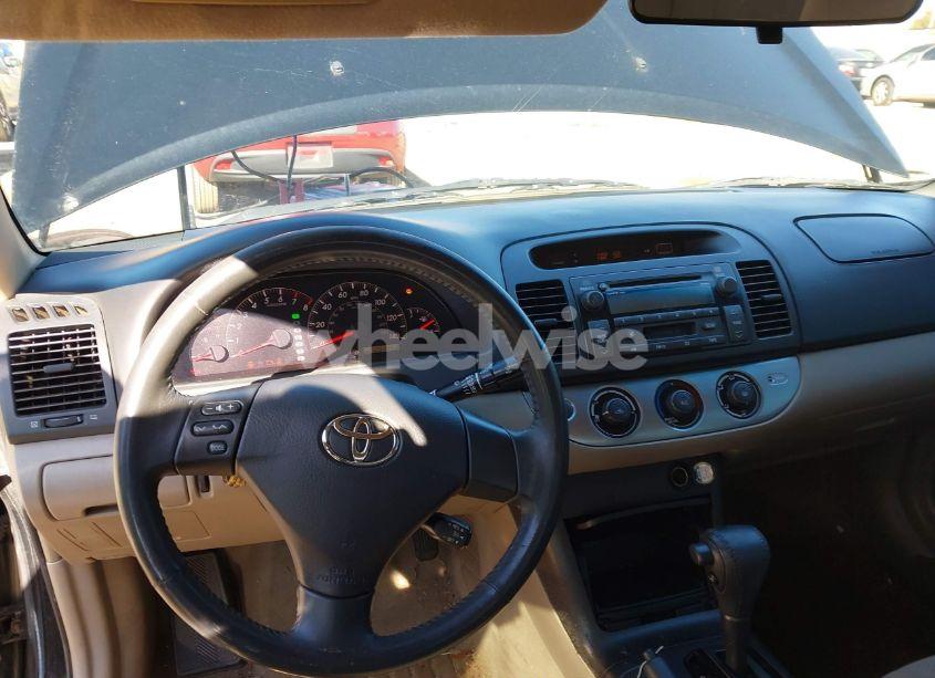 Photo 15 of 2005 Toyota Camry SE V6 (VIN 4T1BA32K05U073922)