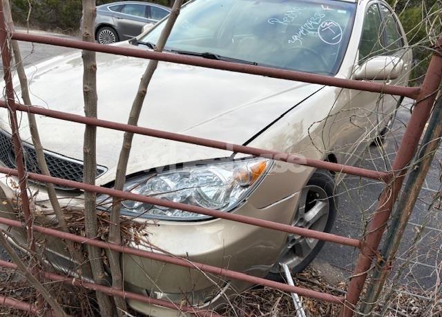 Photo 2 of 2005 Toyota Camry SE V6 (VIN 4T1BA32K05U074598)
