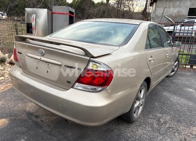 Photo 4 of 2005 Toyota Camry SE V6 (VIN 4T1BA32K05U074598)