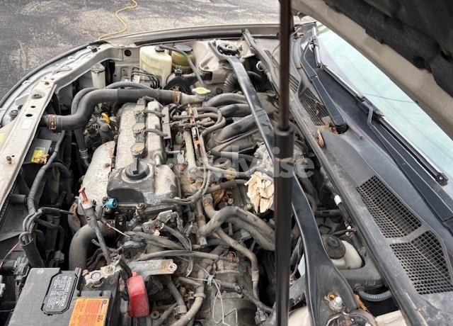 Photo 9 of 2005 Toyota Camry SE V6 (VIN 4T1BA32K05U074598)