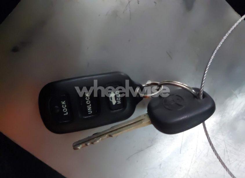 Photo 11 of 2005 Toyota Camry SE V6 (VIN 4T1BA32K05U074861)