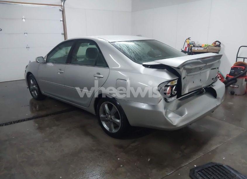 Photo 3 of 2005 Toyota Camry SE V6 (VIN 4T1BA32K05U074861)