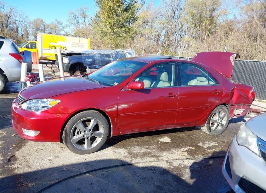 Photo 14 of 2005 Toyota Camry SE V6 (VIN 4T1BA32K15U506857)