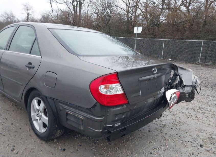 Photo 20 of 2004 Toyota Camry SE V6 (VIN 4T1BA32K24U016085)