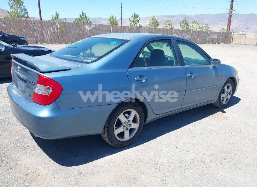 Photo 4 of 2004 Toyota Camry SE V6 (VIN 4T1BA32K24U026468)