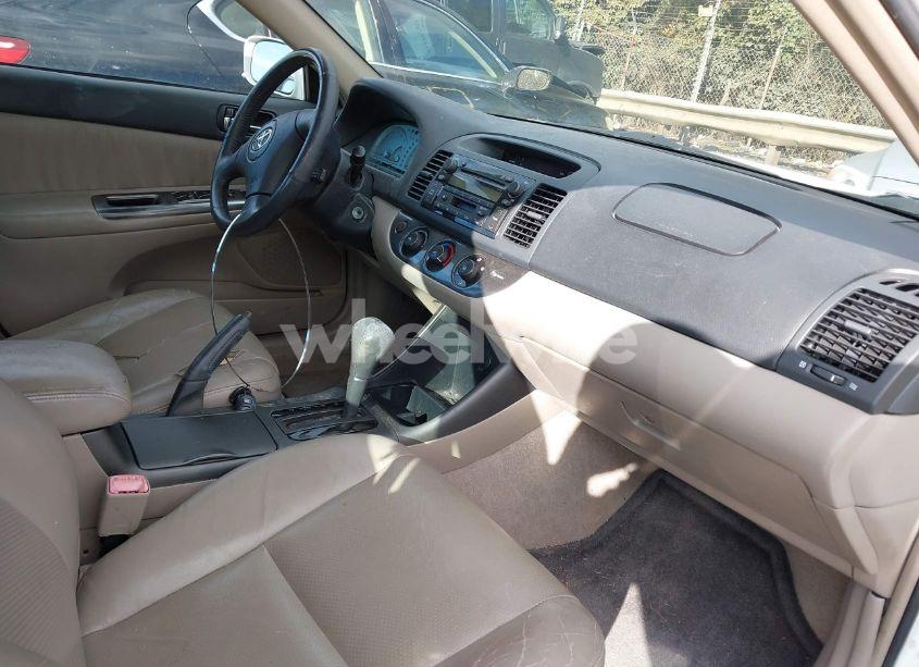 Photo 5 of 2004 Toyota Camry SE V6 (VIN 4T1BA32K34U505224)