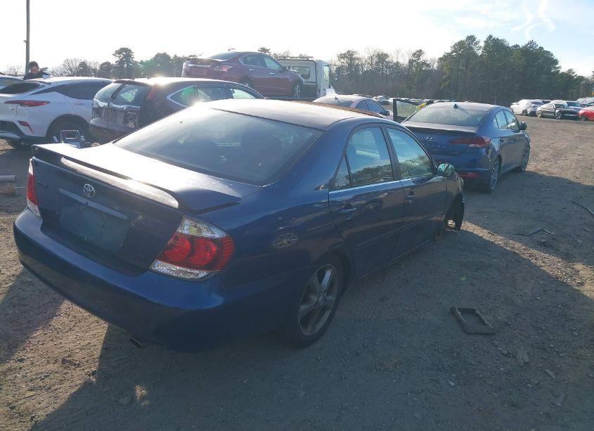 Photo 4 of 2005 Toyota Camry SE V6 (VIN 4T1BA32K35U507394)
