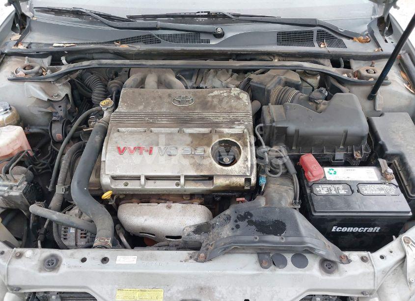 Photo 10 of 2004 Toyota Camry SE V6 (VIN 4T1BA32K44U015827)