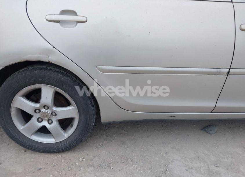 Photo 6 of 2004 Toyota Camry SE V6 (VIN 4T1BA32K44U015827)