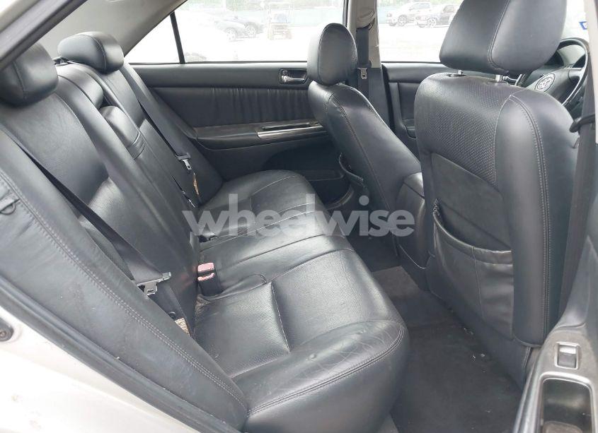 Photo 8 of 2004 Toyota Camry SE V6 (VIN 4T1BA32K44U015827)