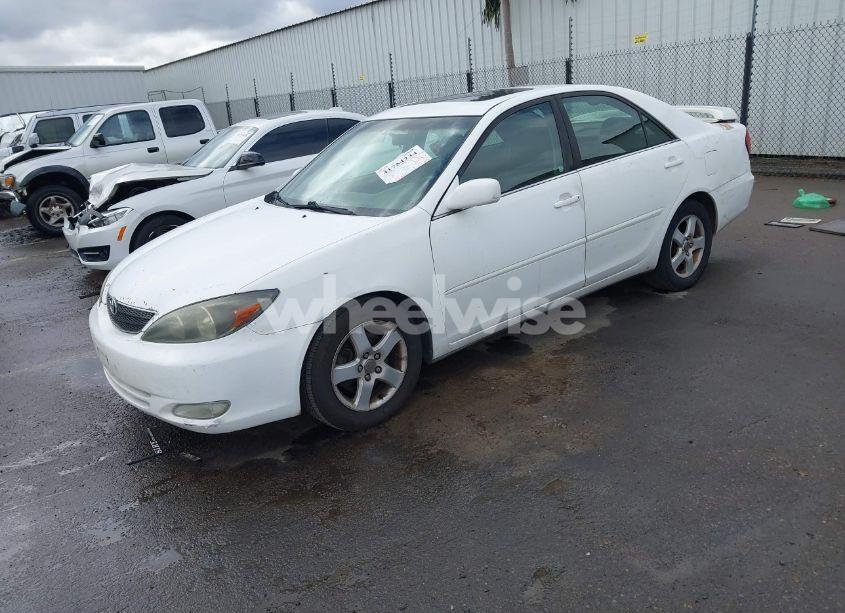 Photo 2 of 2004 Toyota Camry SE V6 (VIN 4T1BA32K44U503417)