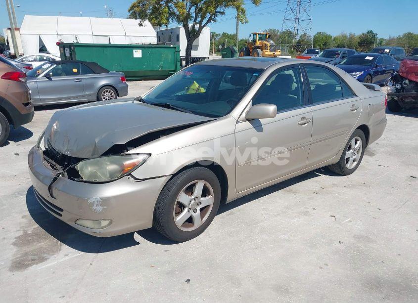 Photo 2 of 2004 Toyota Camry SE V6 (VIN 4T1BA32K44U504616)