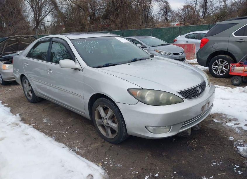 2006 Toyota Camry SE V6 (VIN 4T1BA32K46U082821) main photo