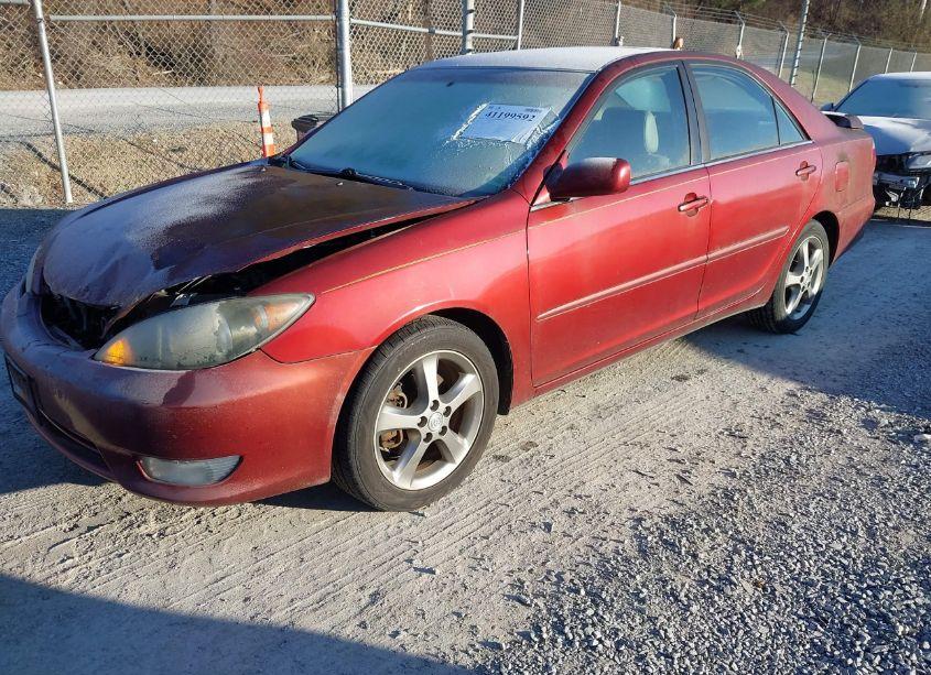 Photo 2 of 2005 Toyota Camry SE V6 (VIN 4T1BA32K65U506241)