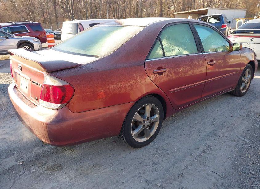 Photo 4 of 2005 Toyota Camry SE V6 (VIN 4T1BA32K65U506241)