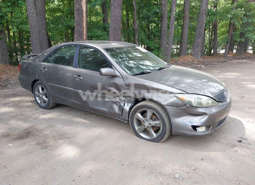 2005 Toyota Camry SE V6 (VIN 4T1BA32K75U051903) main photo