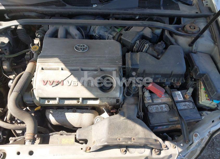 Photo 10 of 2005 Toyota Camry SE V6 (VIN 4T1BA32K85U062683)