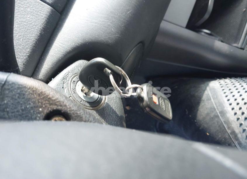 Photo 11 of 2005 Toyota Camry SE V6 (VIN 4T1BA32K85U062683)