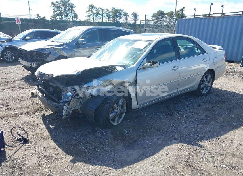 Photo 2 of 2005 Toyota Camry SE V6 (VIN 4T1BA32K85U062683)