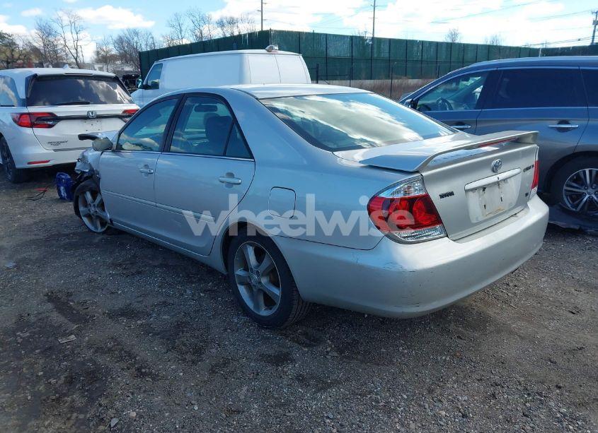 Photo 3 of 2005 Toyota Camry SE V6 (VIN 4T1BA32K85U062683)